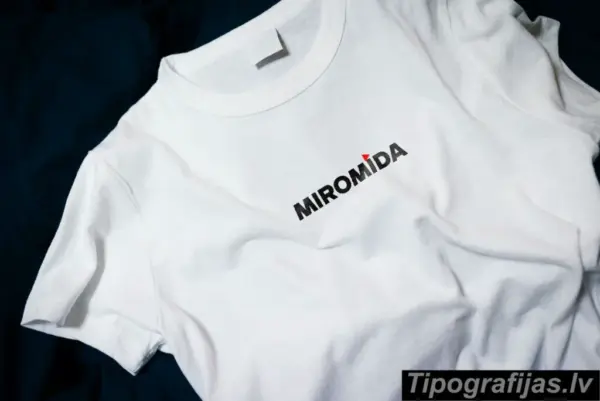 White custom t-shirt with Miromida logo print and red accent